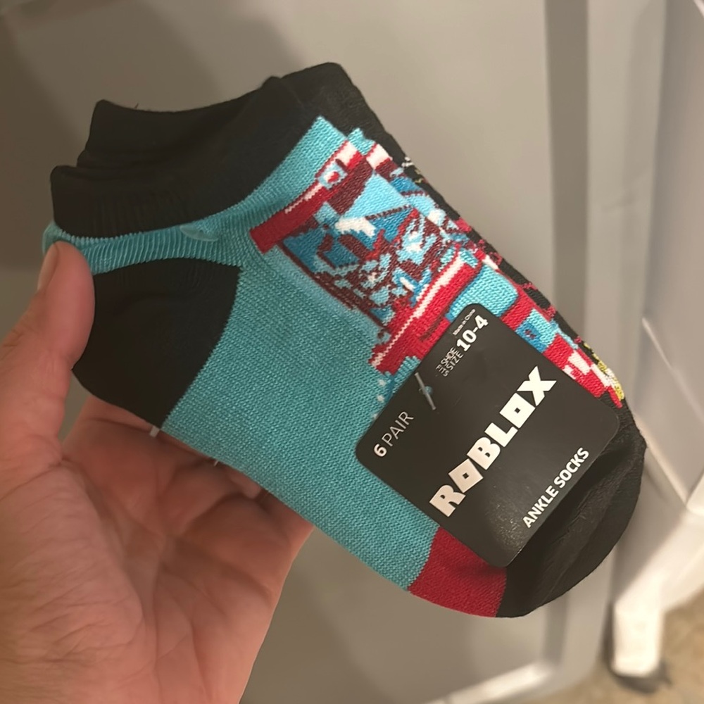 Roblox Black and Blue Ankle Socks